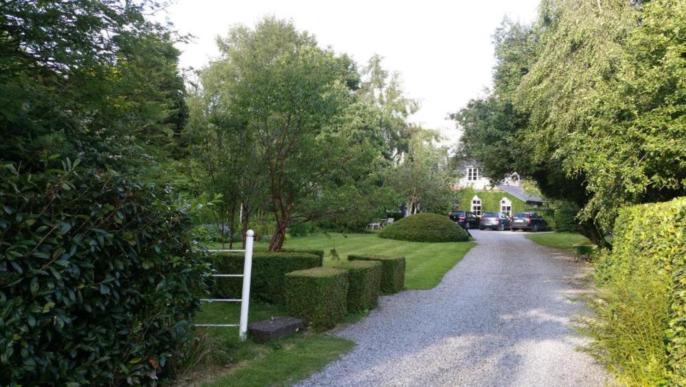 The Old Goathouse Hotell Kildare Eksteriør bilde
